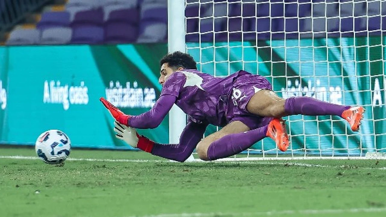 محمود أبو الدهب يؤكد تفوق مصطفى شوبير على كامويش في حراسة مرمى الأهلي